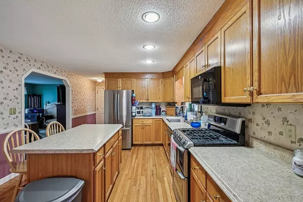 Dracut, MA 01826,29 Wimbledon Xing