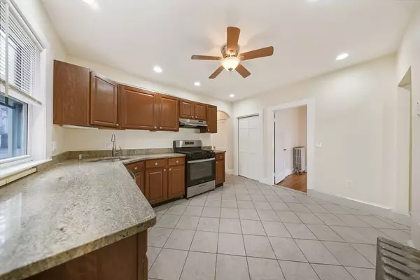 39 Mcdonald Street #39, Quincy, MA 02169