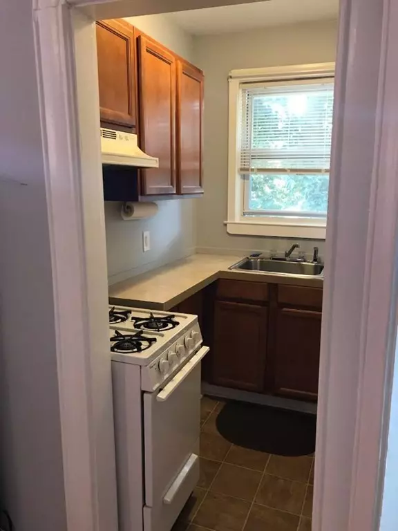 Fall River, MA 02721,40 Mcgee Street #3 north