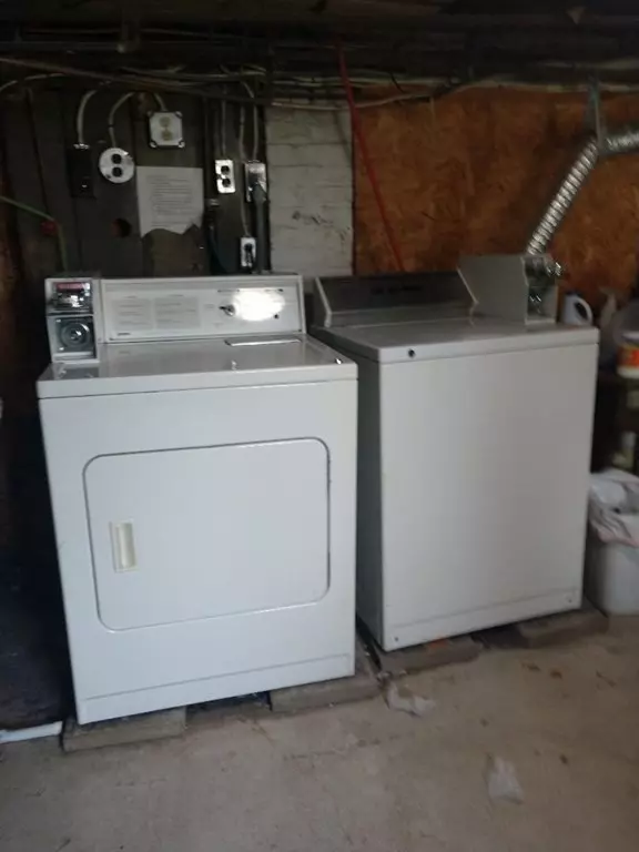 Fall River, MA 02721,40 Mcgee Street #3 north