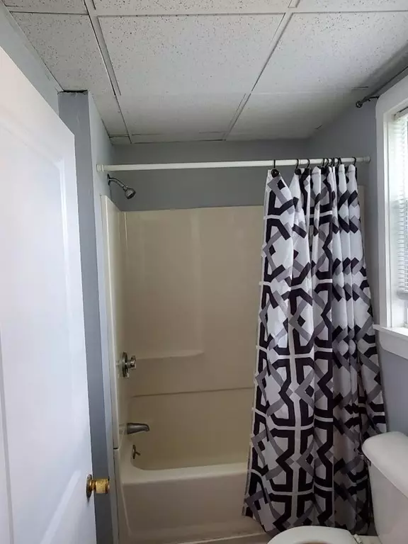 Fall River, MA 02721,40 Mcgee Street #3 north