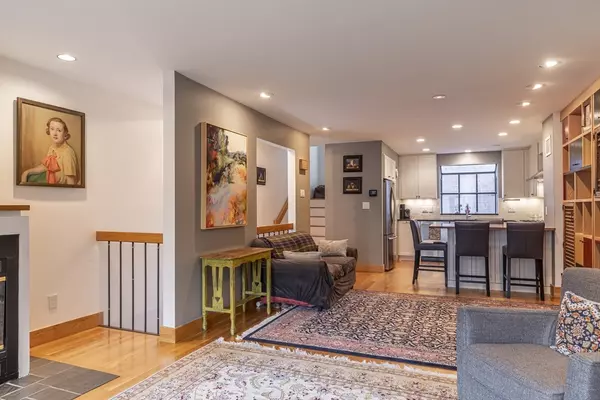 Cambridge, MA 02138,54 Trowbridge St. #G