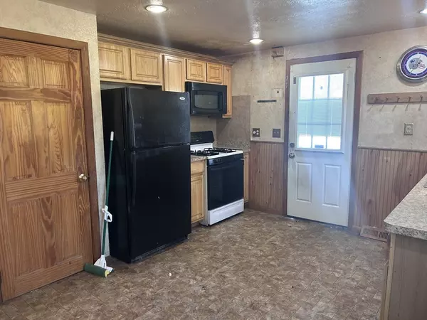 Brockton, MA 02302,597 East Street