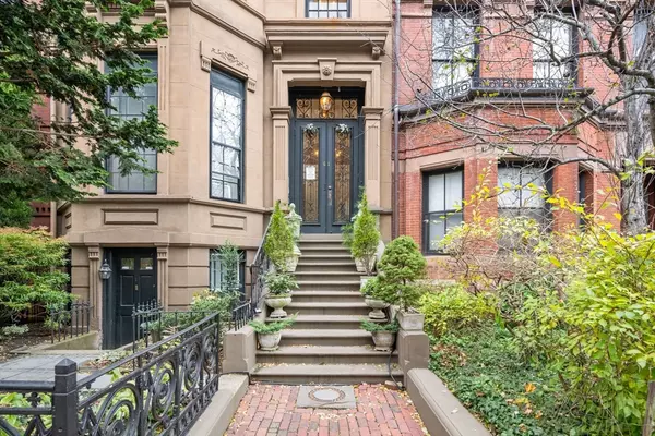 61 Marlborough St #8, Boston, MA 02116