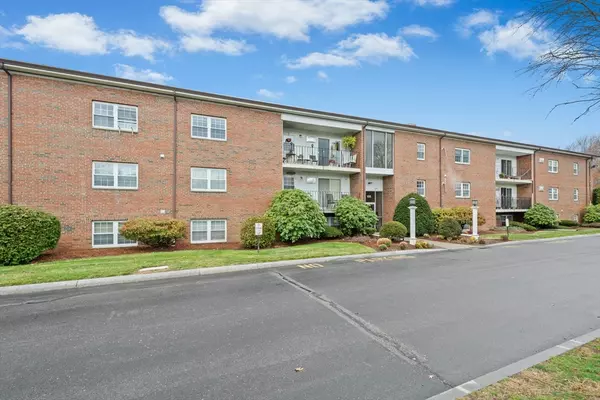 155 Milk St #5, Westborough, MA 01581