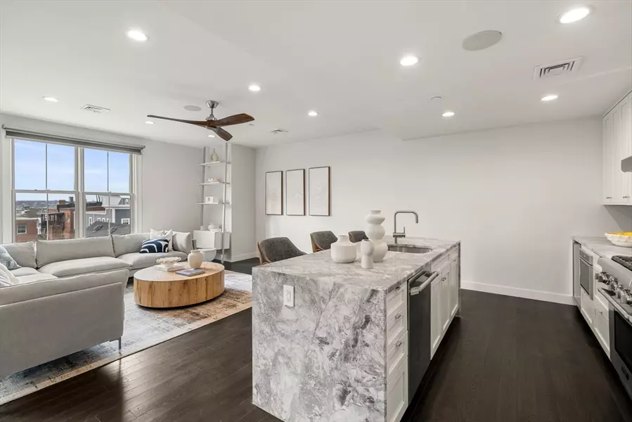 309 E St #0046, Boston, MA 02127