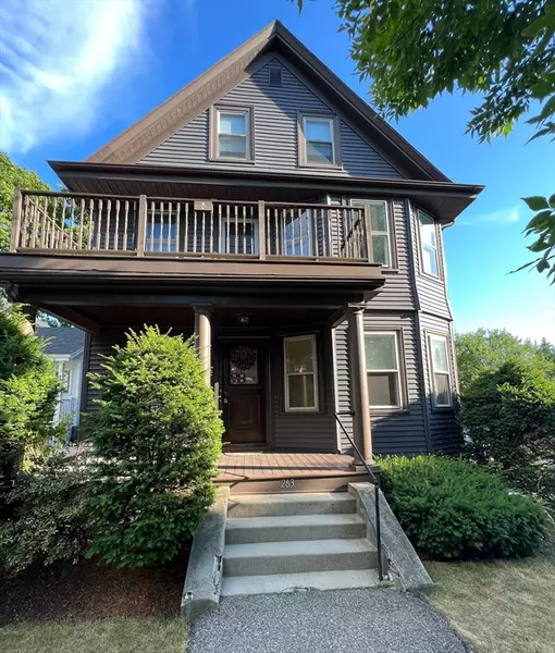 263 Waverley St #1, Belmont, MA 02478