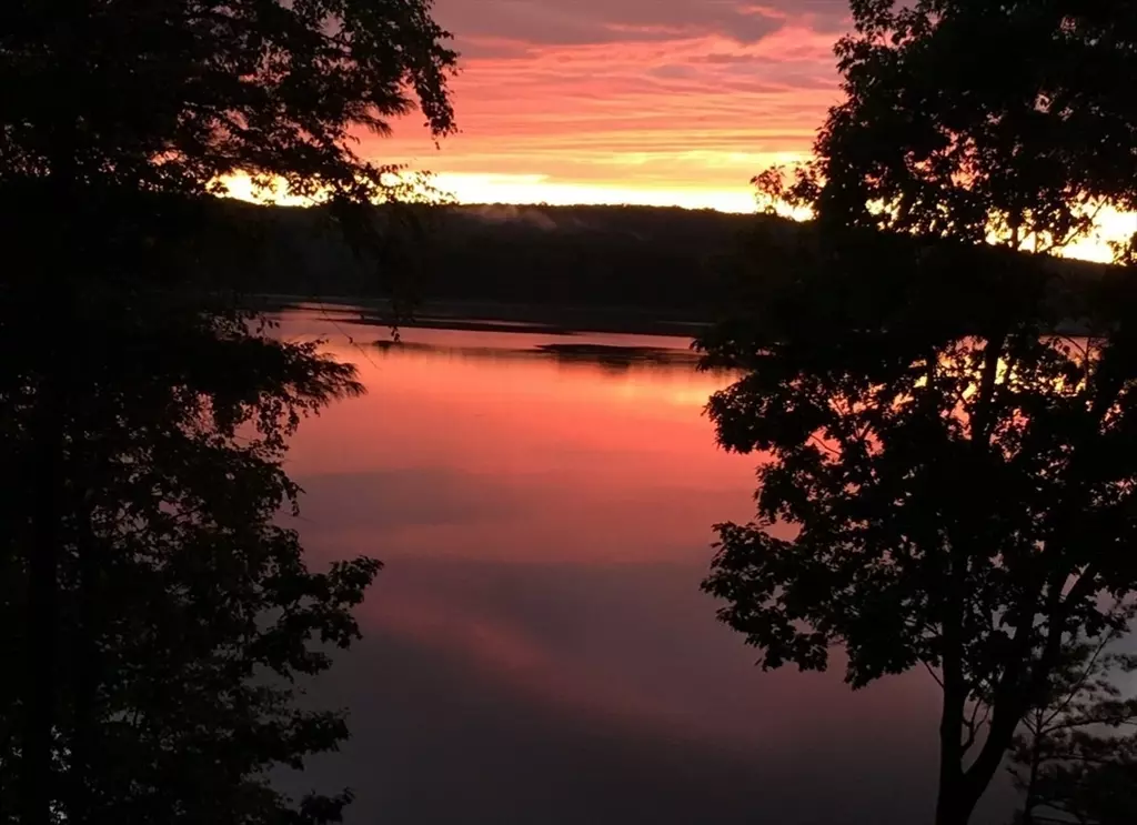 East Brookfield, MA 01515,172 Stone Rd