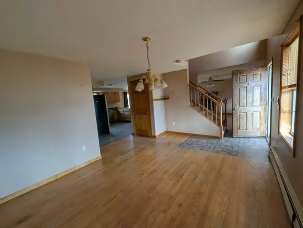 Templeton, MA 01468,99 Turner Ln