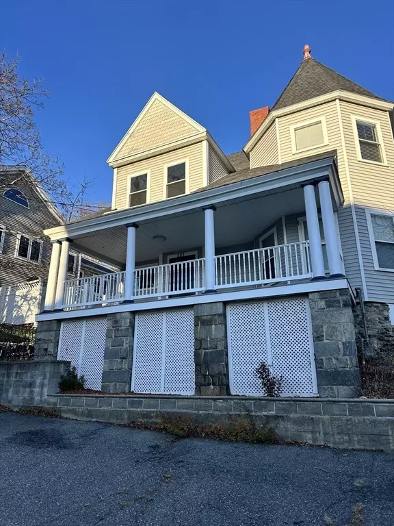 Methuen, MA 01844,283 Broadway #2