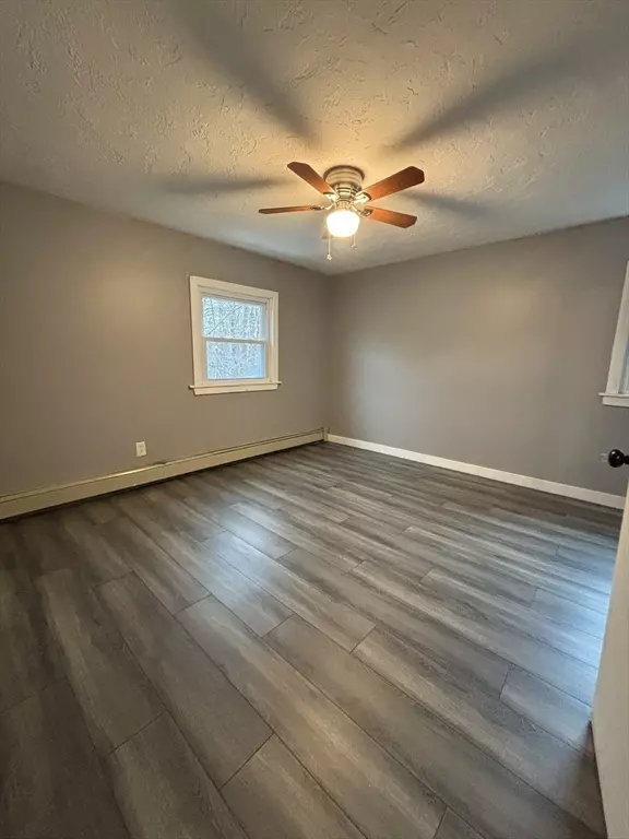 Rockland, MA 02370,96 Summit St Unit 1 #1