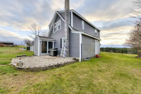 Charlton, MA 01507,57 Carpenter Hill Road