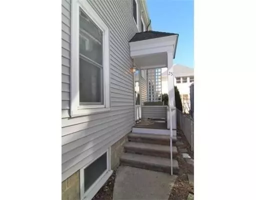Medford, MA 02155,25 Saint Clements Street #1