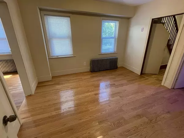 Brockton, MA 02301,79 N Warren Ave