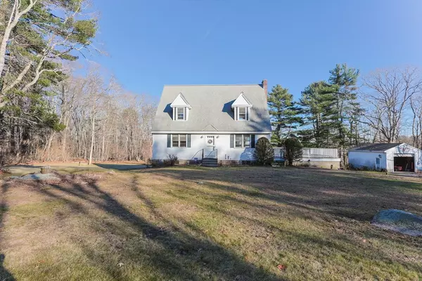 127 Glenview St, Upton, MA 01568