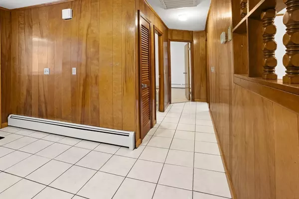 Shrewsbury, MA 01545,45-45A Kinglet Dr