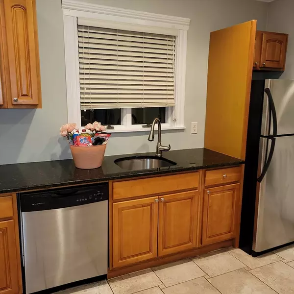 Boston, MA 02122,38 Rosemont St #2