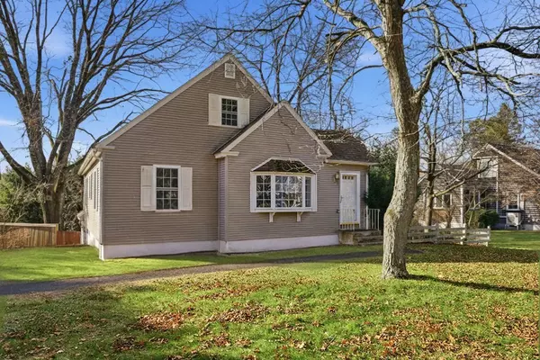 289 Morgan Street, South Hadley, MA 01075