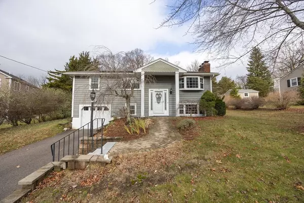 Franklin, MA 02038,2 Skyline Drive