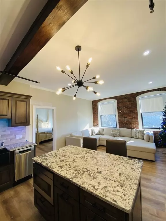 Peabody, MA 01960,80 Foster St #501