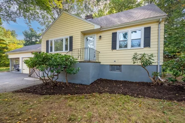 215 Blue Hill Street, Westwood, MA 02090
