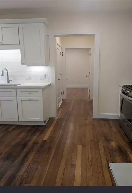 112 Hyde Park Ave #5, Boston, MA 02130