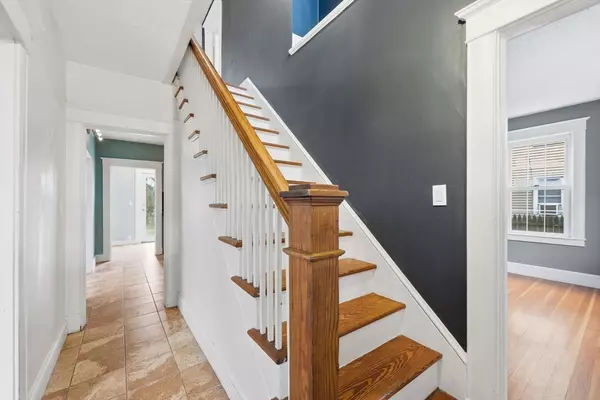 Holyoke, MA 01040,78 Calumet Rd