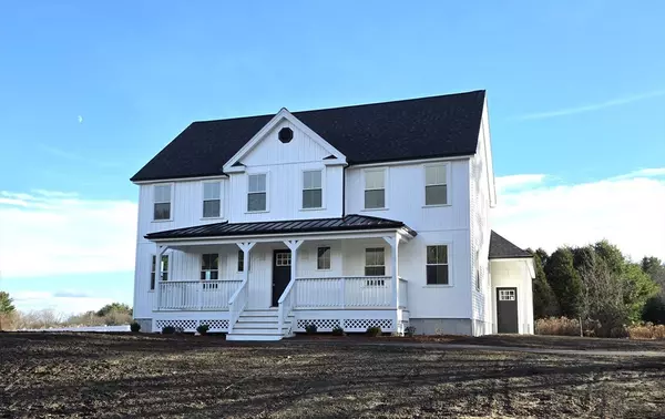 Douglas, MA 01516,38 Hemlock Street