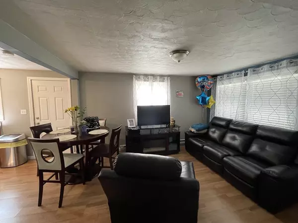 Worcester, MA 01604,134 Blithewood Ave #B