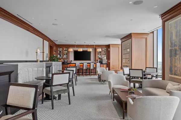 Boston, MA 02115,1 Dalton Street #5503