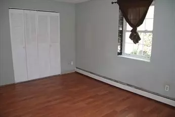 Braintree, MA 02184,10 Skyline Dr #5