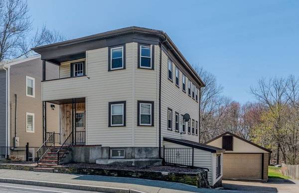 45 Thatcher St, Brockton, MA 02302