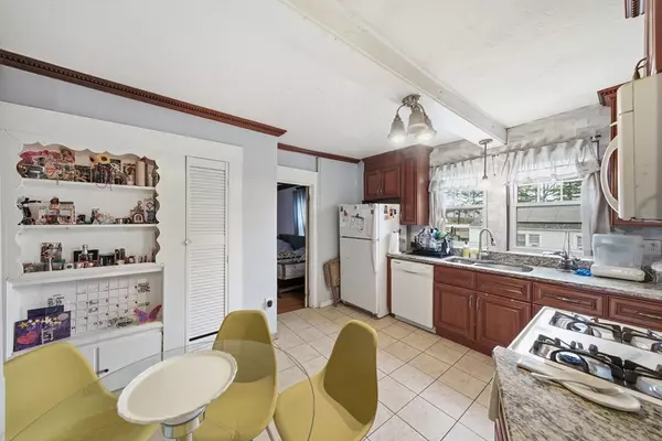 Methuen, MA 01844,37 Albion St