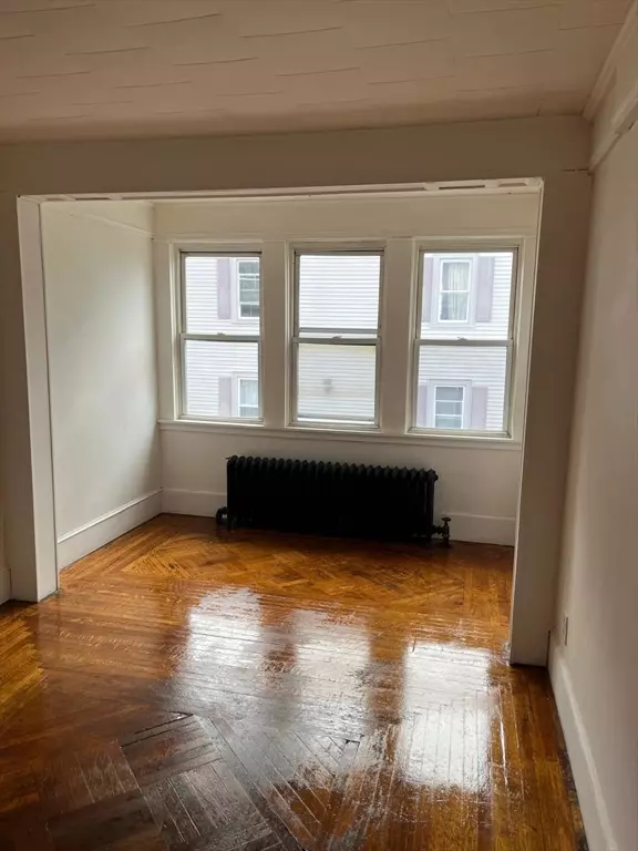 Fall River, MA 02720,240 Third Street #2W