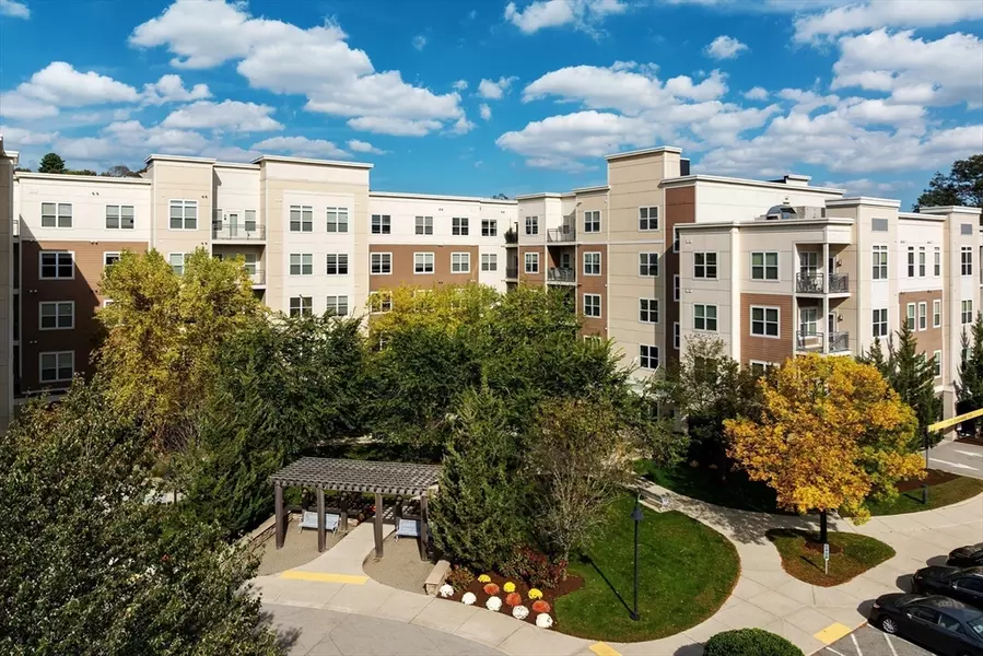 30 Mill St #105, Arlington, MA 02476