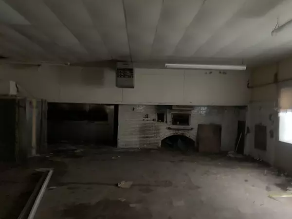 Lawrence, MA 01841,95 Exchange