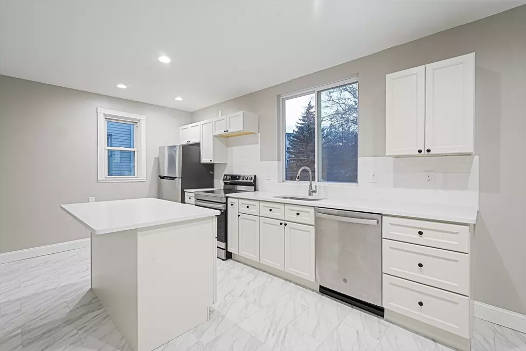 Boston, MA 02122,381 Adams St #1