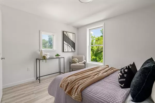 Boston, MA 02131,602 Canterbury #U9