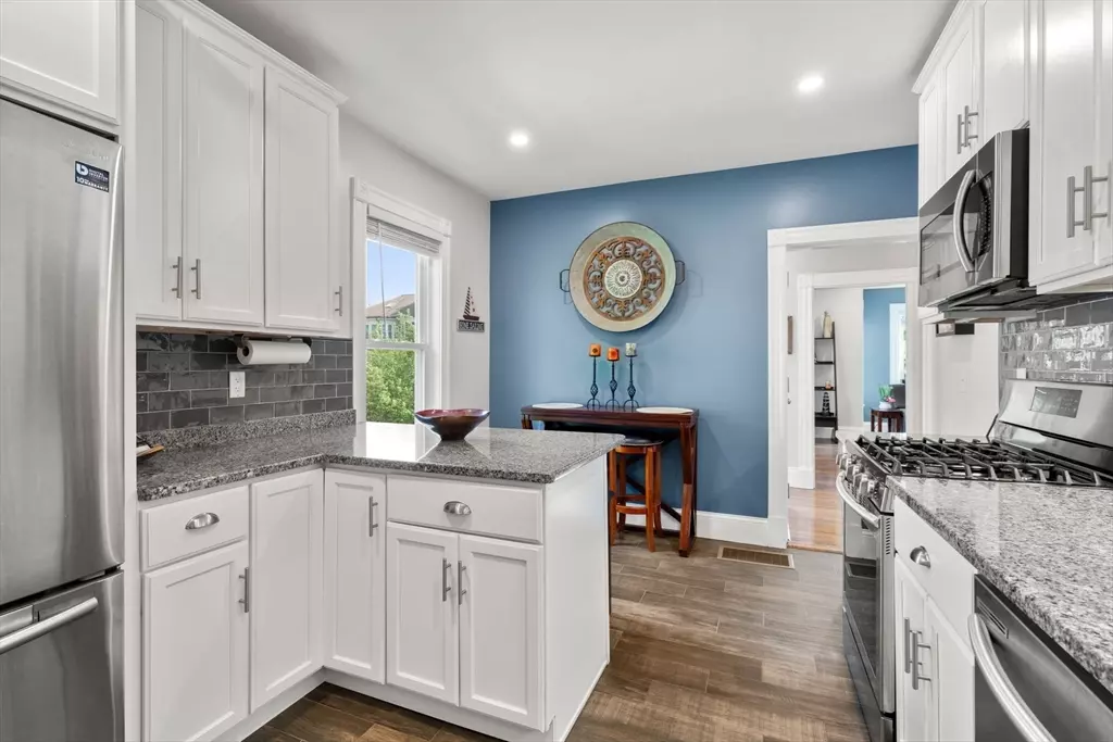 Boston, MA 02131,103 Belgrade Ave #2