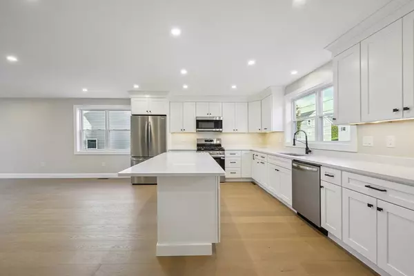 Fall River, MA 02720,110 Stowe St #110