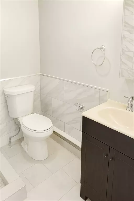 Boston, MA 02127,220 Dorchester Street