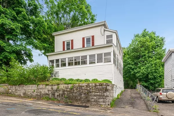 9 Martel St, Fitchburg, MA 01420