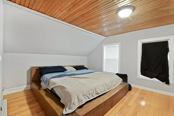 Woburn, MA 01801,7 Vining Ct #2