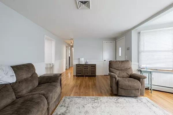 Chicopee, MA 01013,141 Simonich Circle