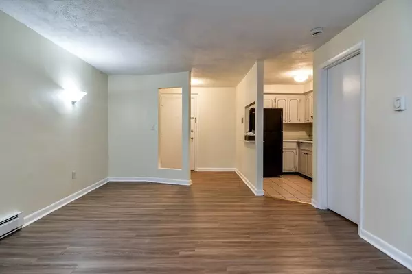 Framingham, MA 01701,915 Edgell Rd #85