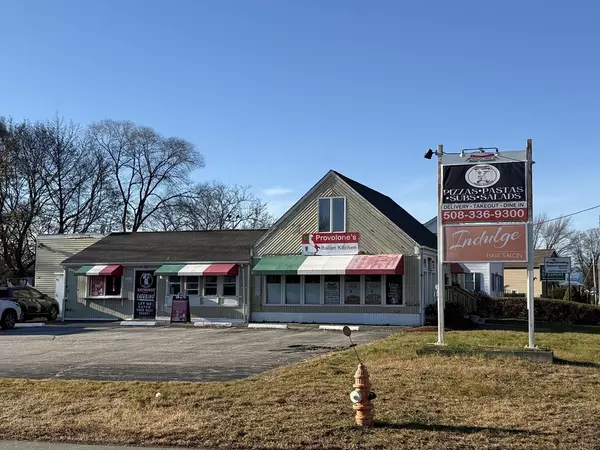 Seekonk, MA 02771,717 Fall River Ave