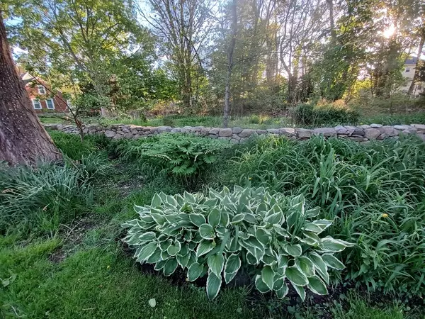 New Bedford, MA 02740,81 Durfee Street