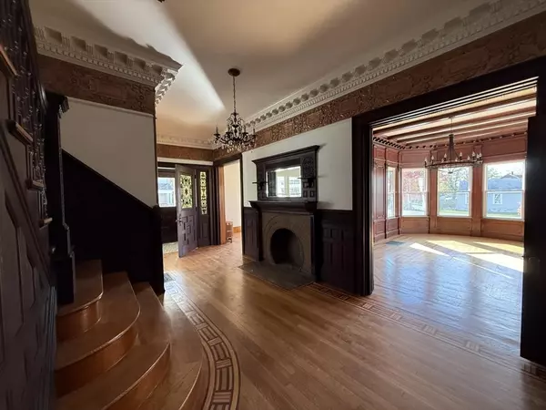 Fall River, MA 02720,72 Belmont St #1