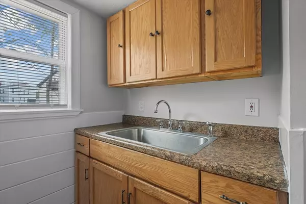 Haverhill, MA 01832,134 High St