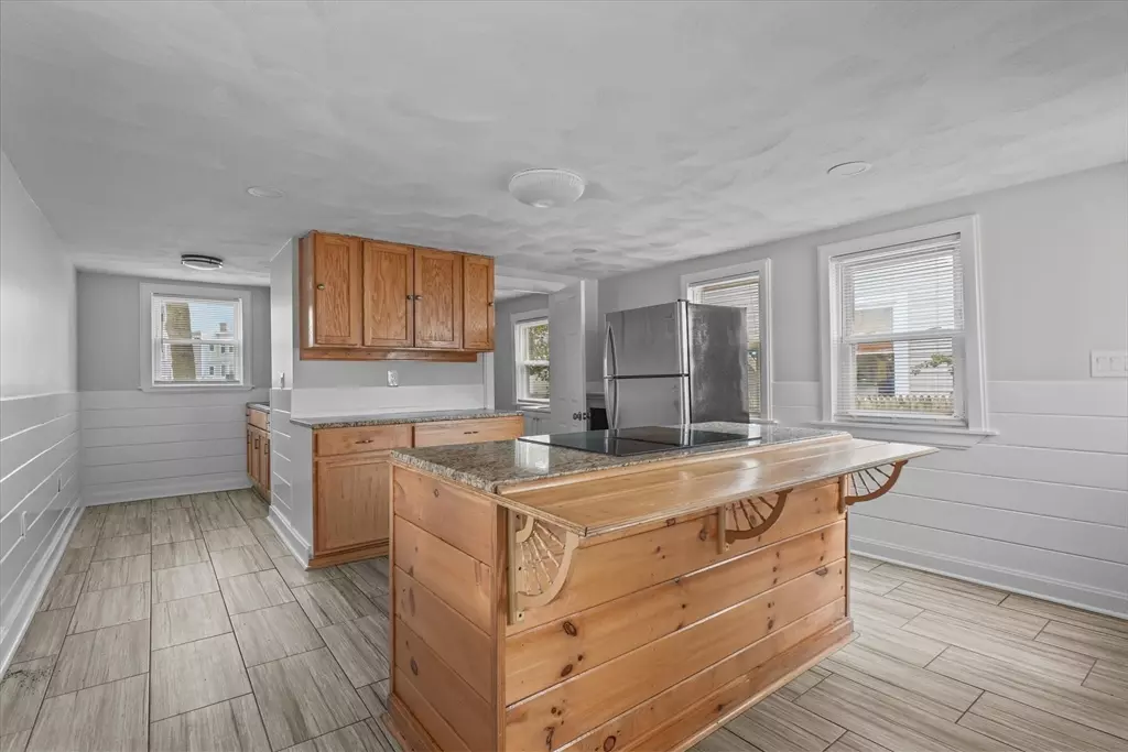 Haverhill, MA 01832,134 High St